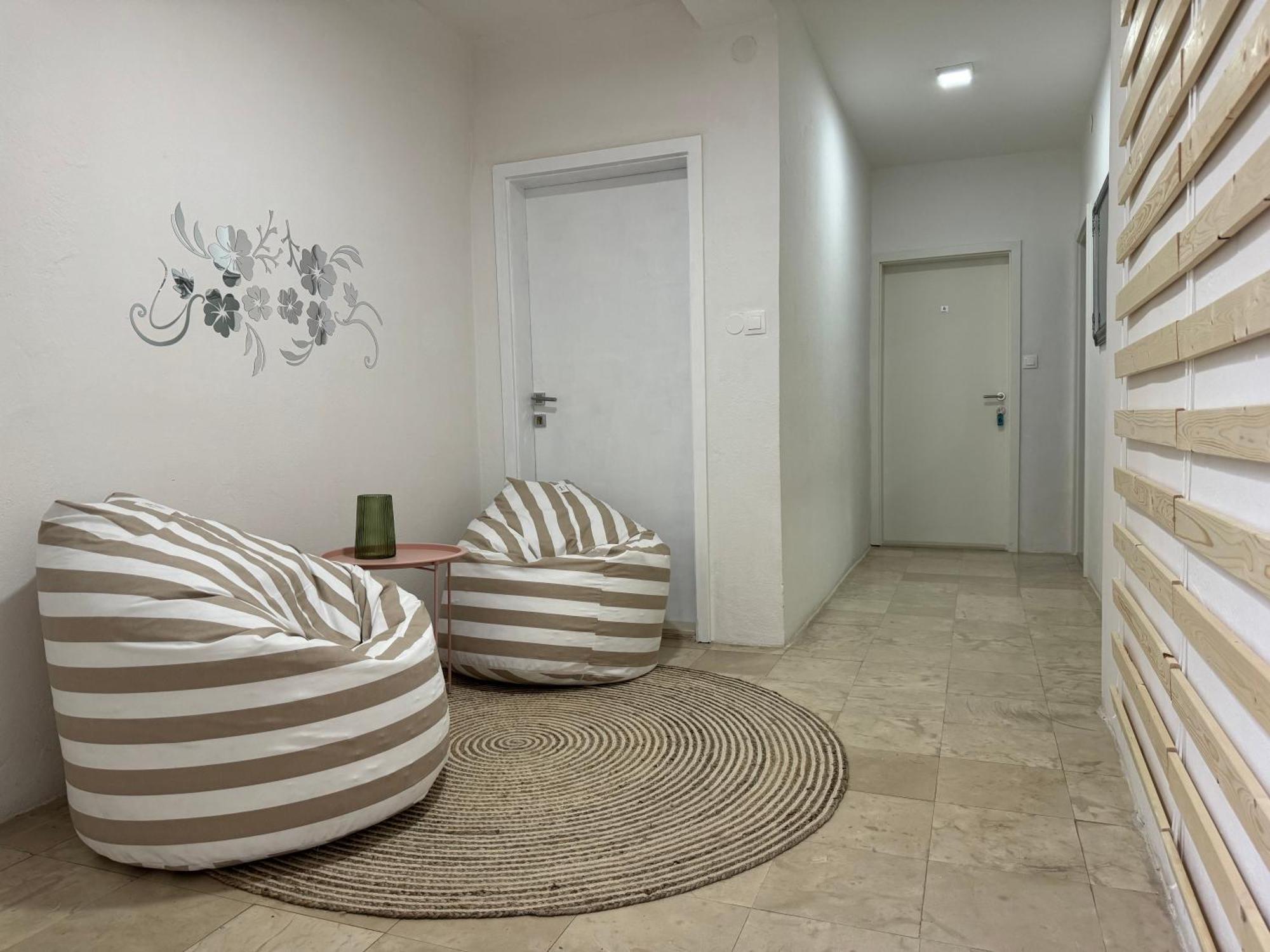 Rooms Salvia Ploce  Eksteriør bilde
