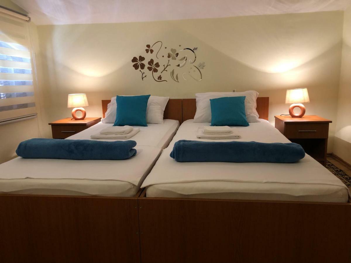 Rooms Salvia Ploce  Eksteriør bilde